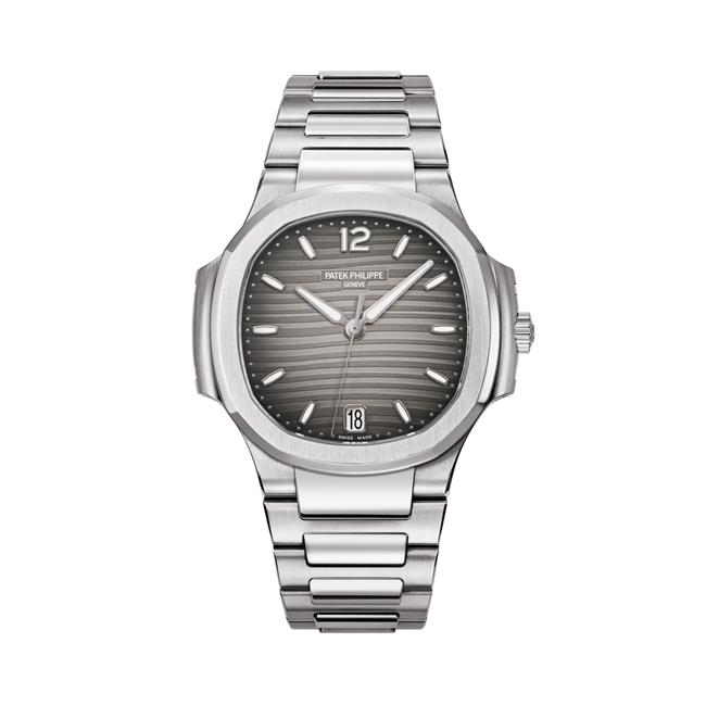 Patek Philippe Nautilus 7118/1A-011