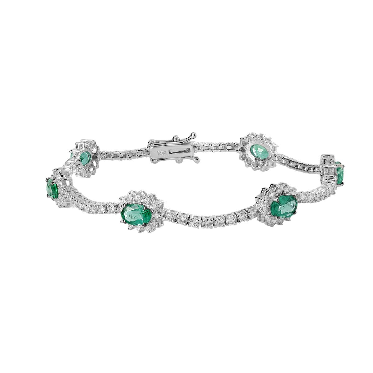 When Diamonds and Emeralds Come Together, Magic Happens 