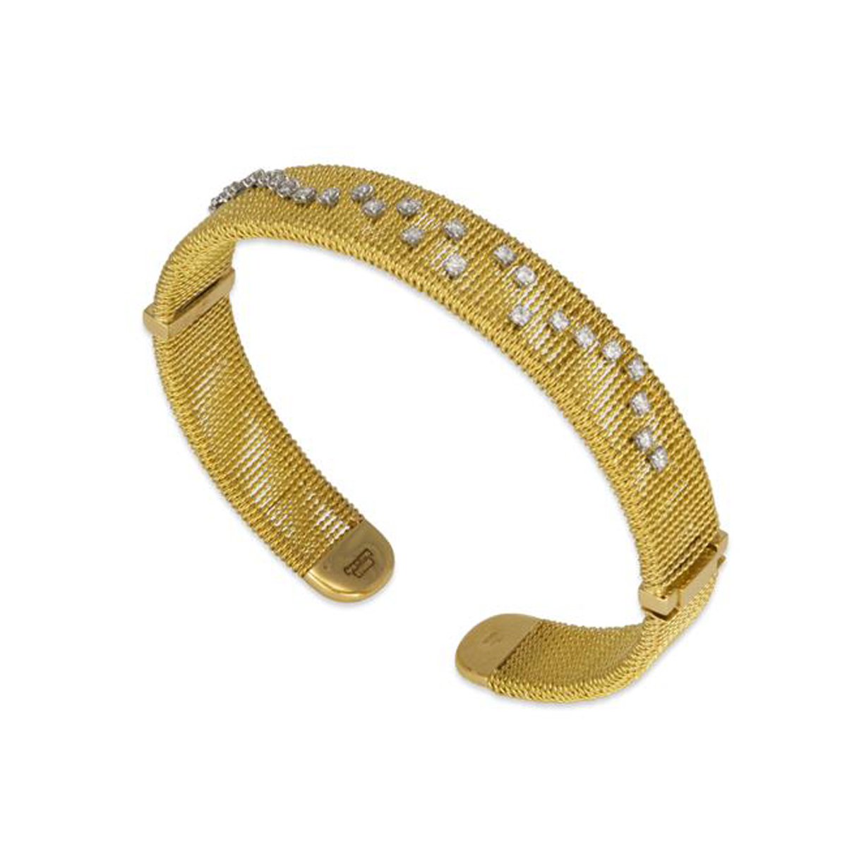 We love scattering rainbows and spreading some London Jewelers love into people