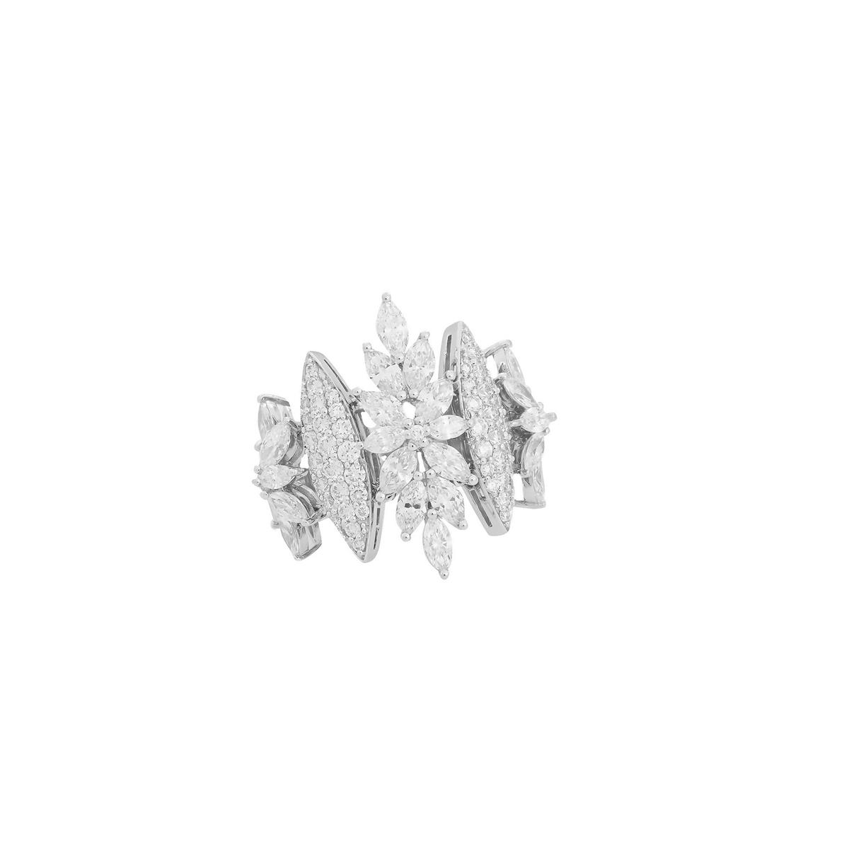 Yeprem 18k White Gold Diamond Band Ring