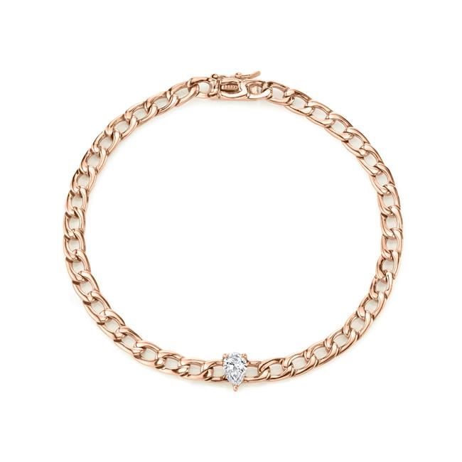Sleek layers of @anitakojewelry