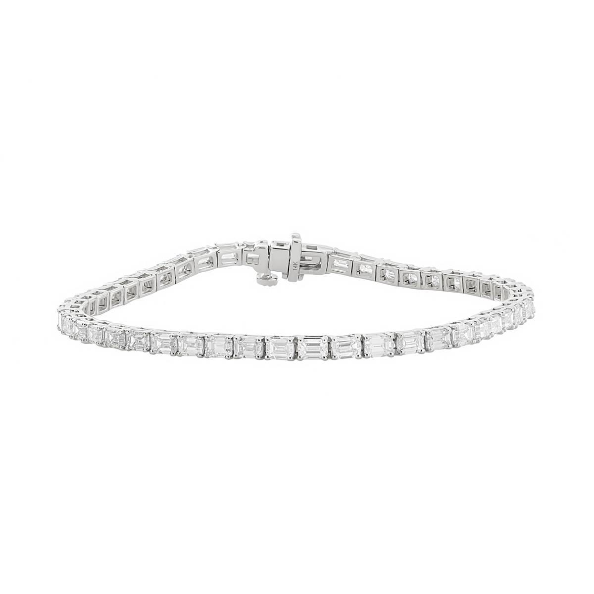 The Perfect Balance of Performance and Luxury