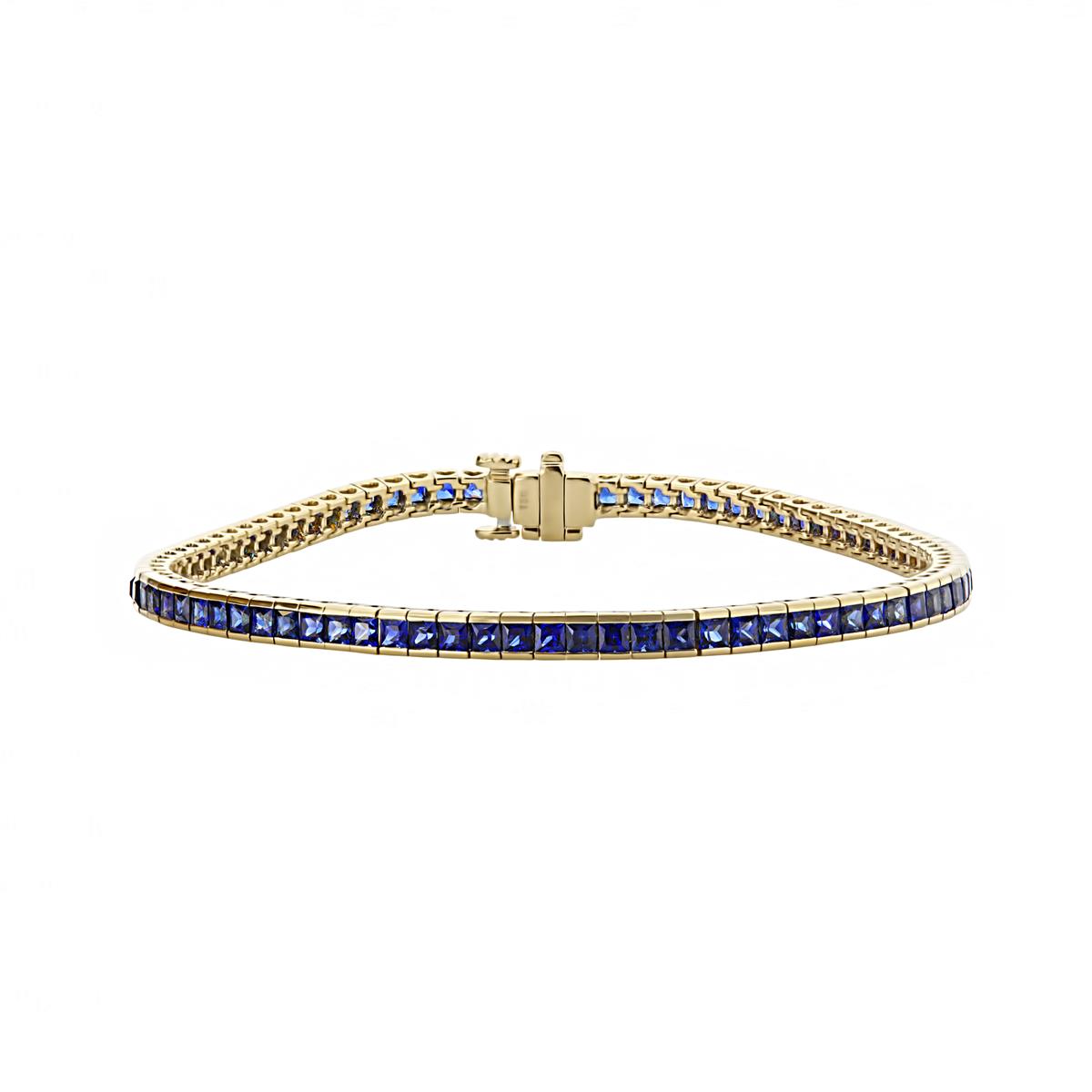 All I want for Christmas this year is this stack that will always be in style