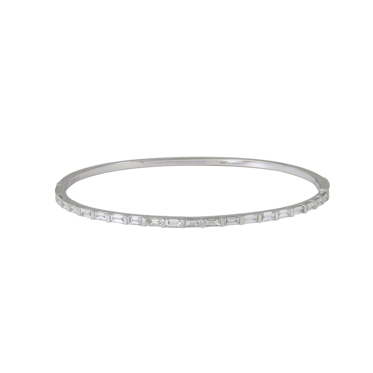 Curate Your Signature Look with a Bracelet Stack That’s Uniquely Yours!