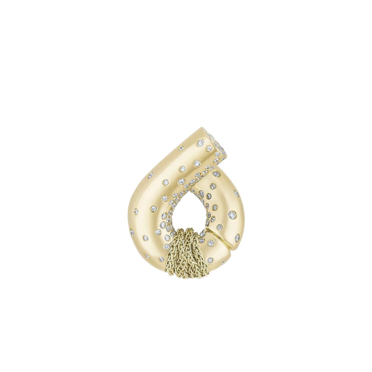 Knot Your Average Ear Game