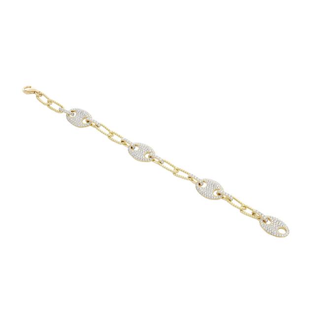 Currently Linked Up At London Jewelers