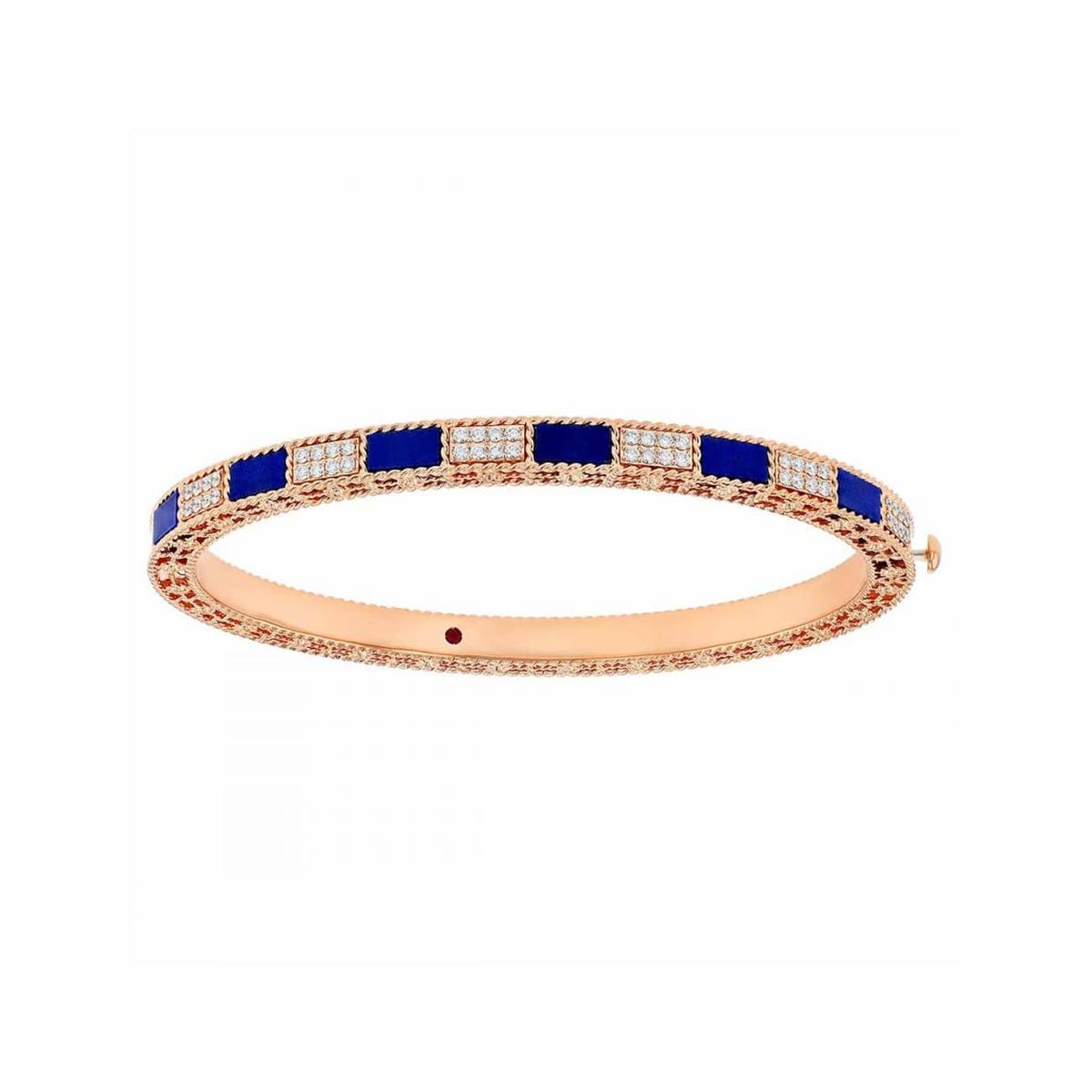 Let your arm party tell a story with @roberto_coin