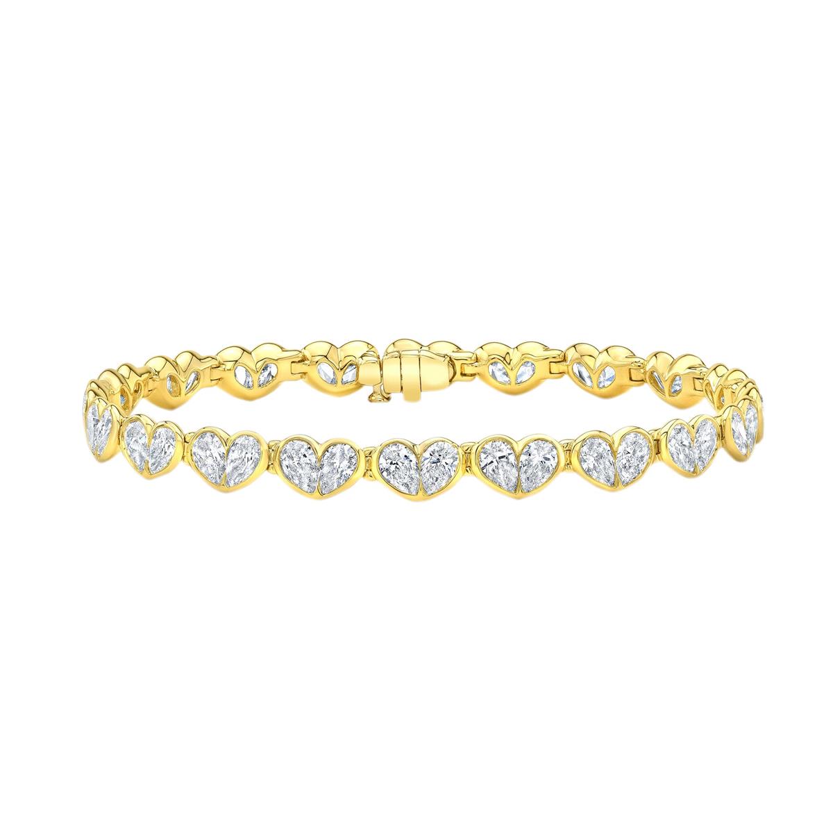 London Collection 18k Yellow Gold Bezel Set Pear Cut Diamond Heart Bracelet