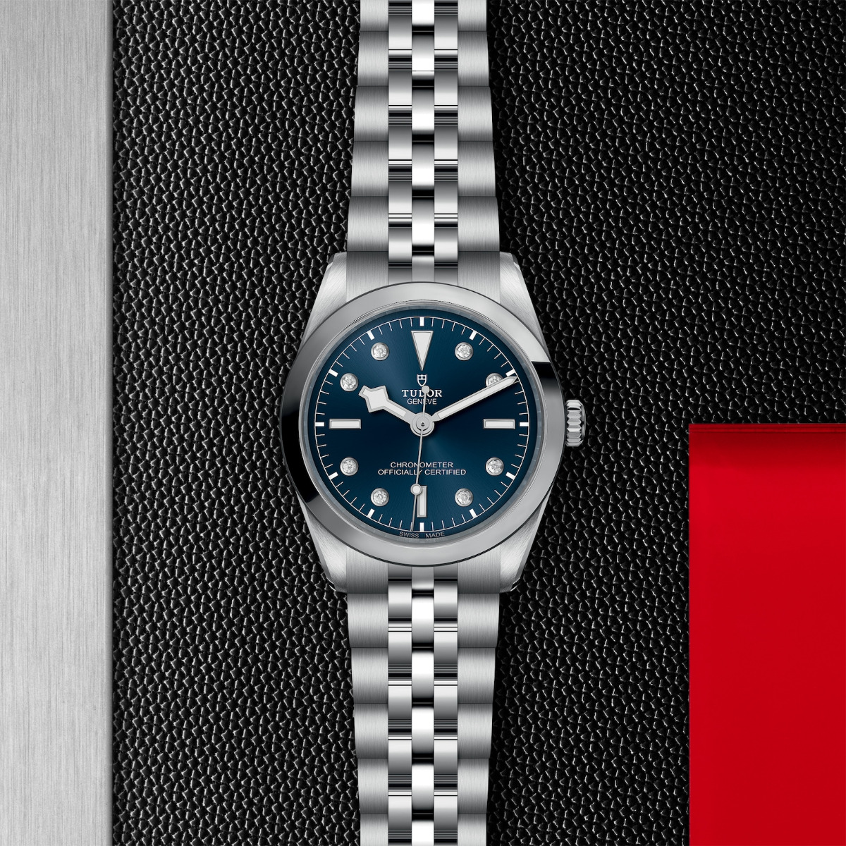 Black Bay One 36