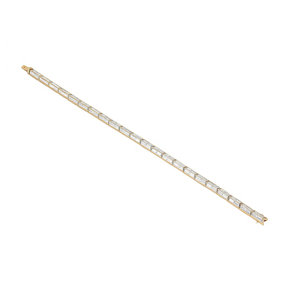 London Collection 18k Bagutte Diamond Men