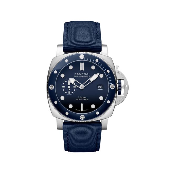 Panerai Submersible QuarantaQuattro Blu Profondo