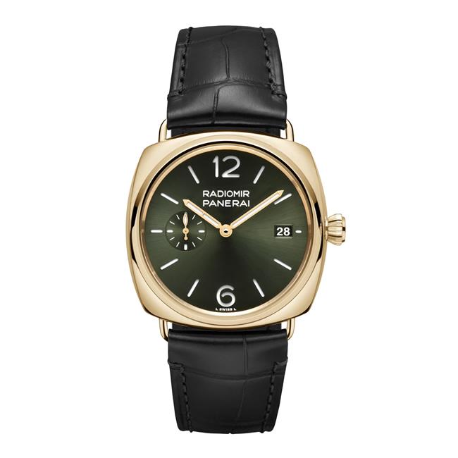 Panerai Radiomir Quaranta 18k Yellow Gold