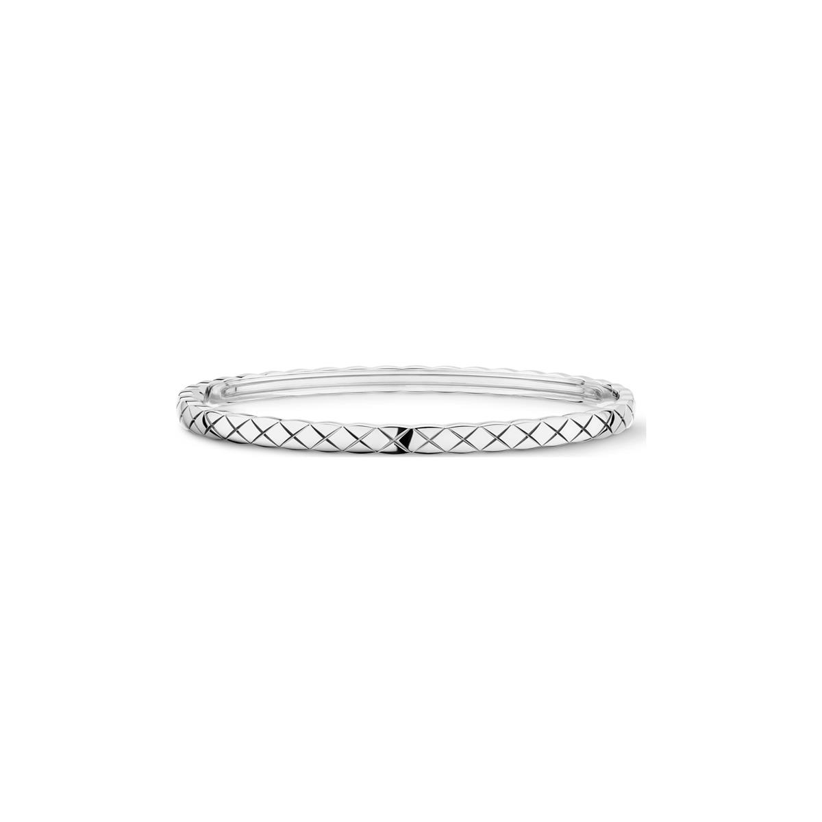 Elevate Your Wrist With The Art Of Fine Jewelry Stacking
