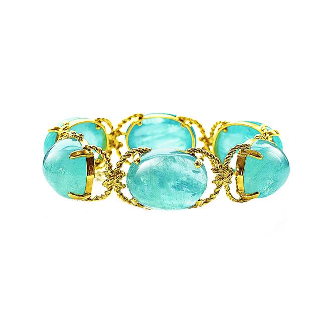 Verdura 18k Yellow Gold Aquamarine Pebble Bracelet