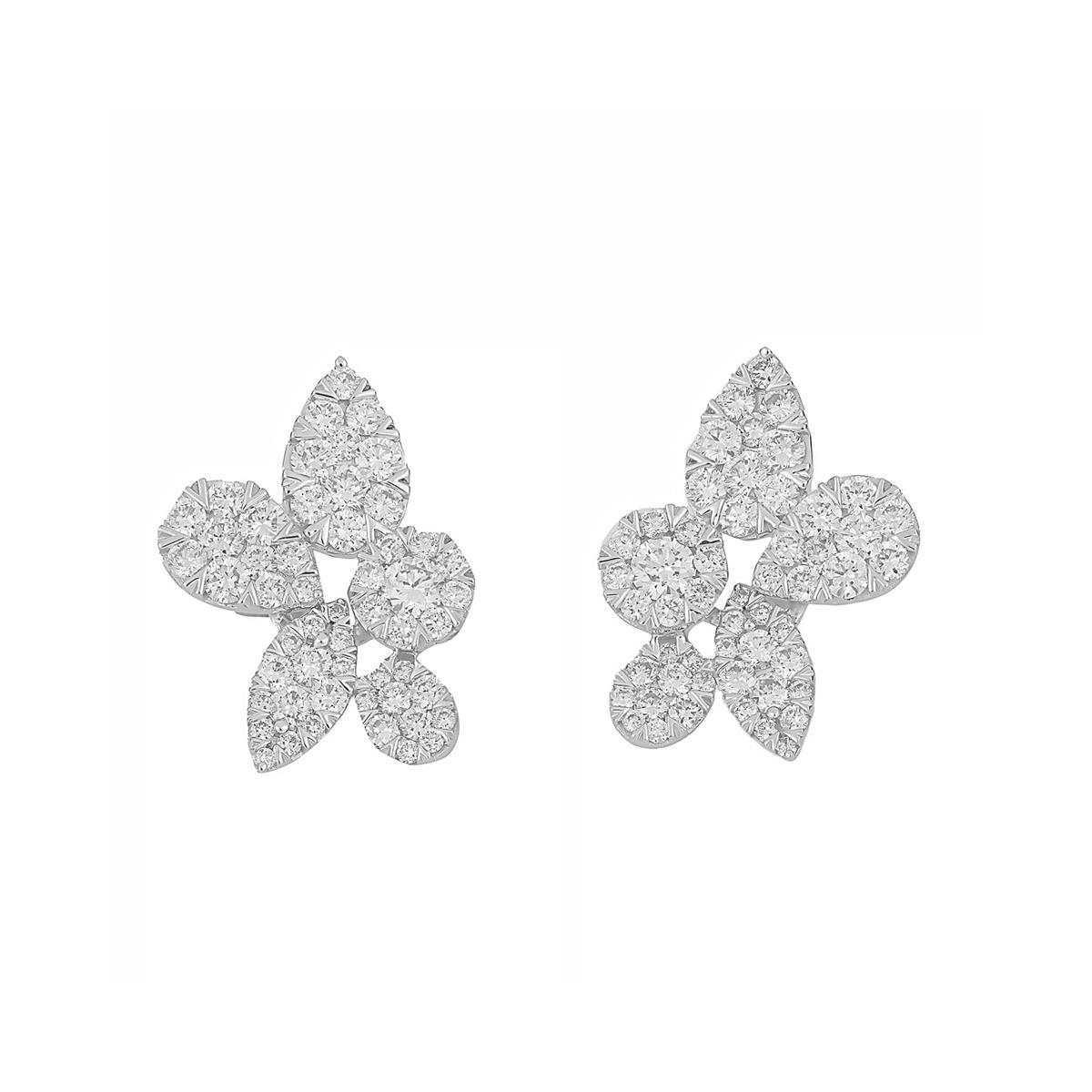 Adding a Twist to Classic Elegance with These Beauties 