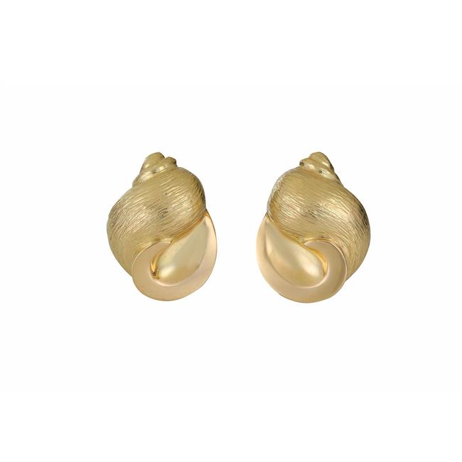 Verdura 18k Yellow Gold Turban Shell Earrings
