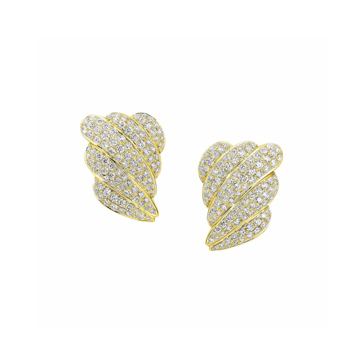 Anita Ko 18k Yellow Gold Pave Diamond Croissant Earrings