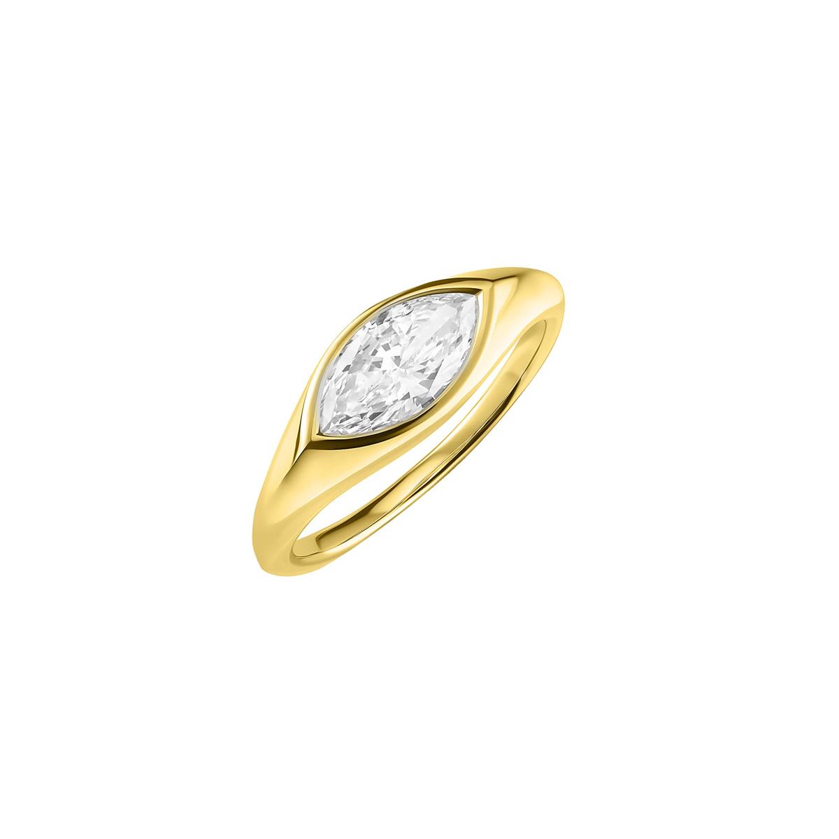 Isa Grutman 18k Yellow Gold Bezel Diamond Ring