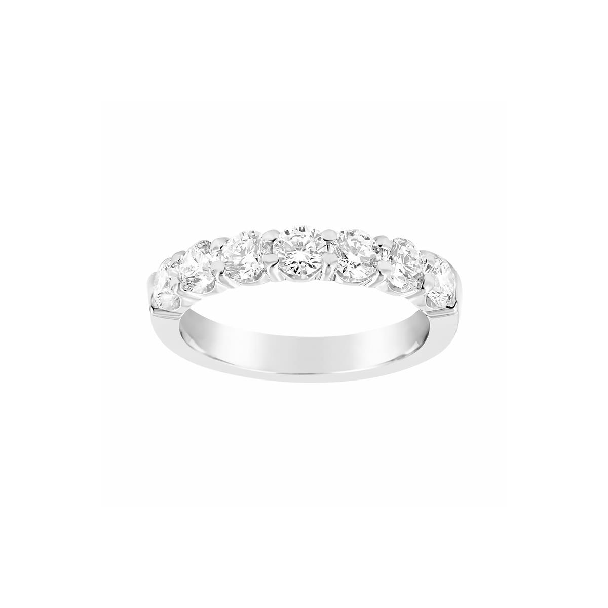 Why Fit in When Your Diamonds Can Stand Out