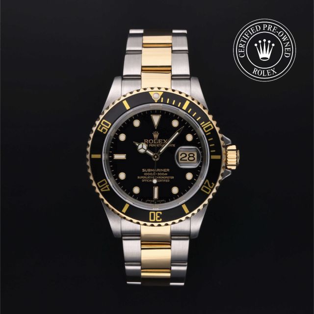 Oyster Perpetual Submariner Date