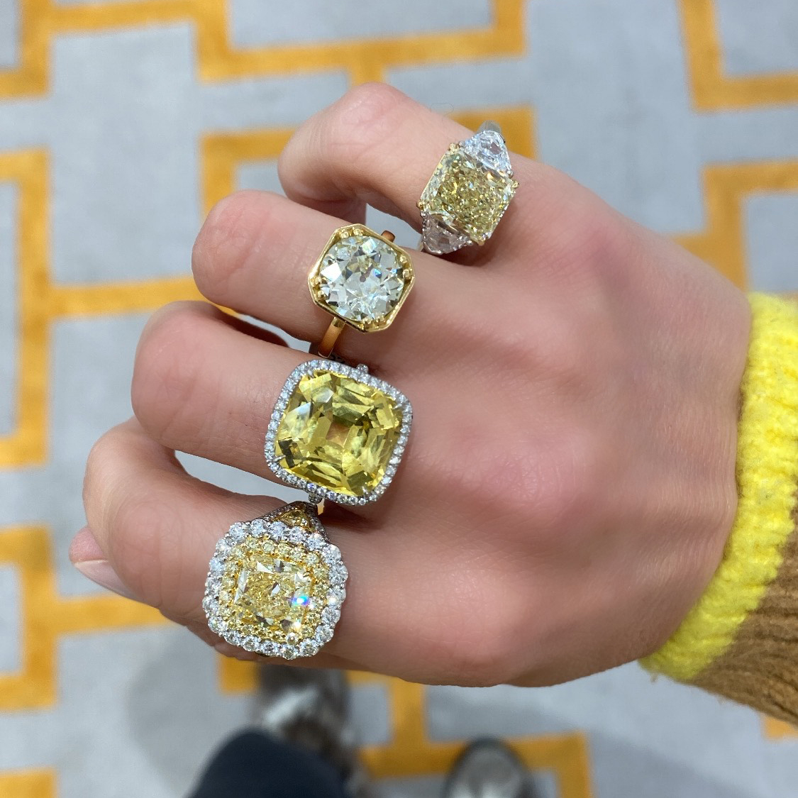 Mellow yellows for the win this Monday