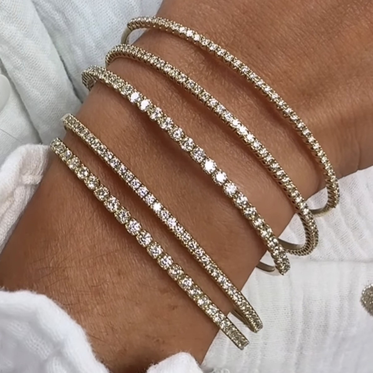 Easy to wear, Hard to Stop Stacking