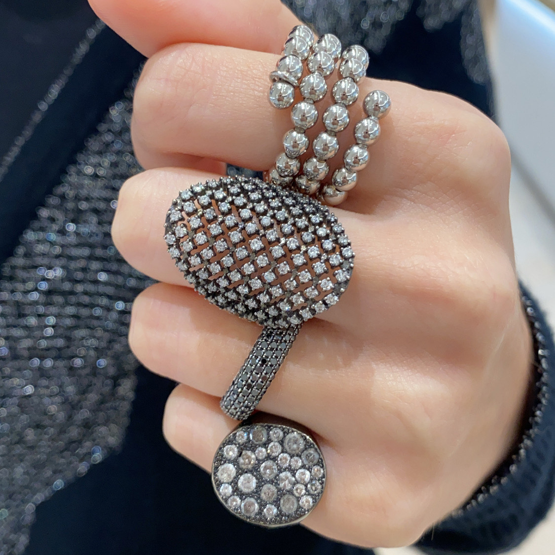 Saturdays are for easy living and these rings are perfect for that!