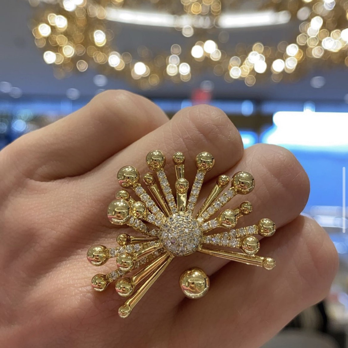 London Collection 18k Yellow Gold and Diamond Fireburst Ring