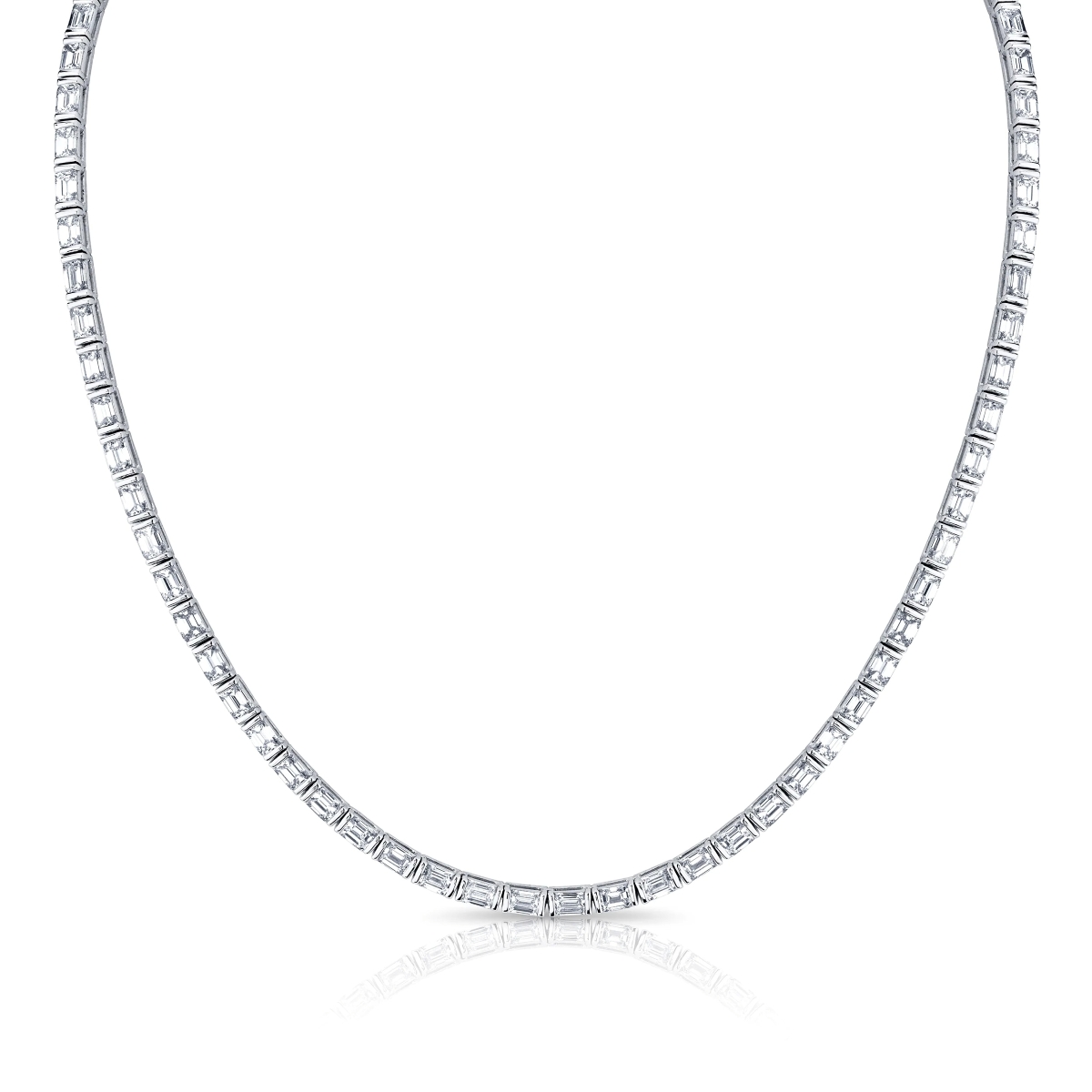 Because Nothing Says Elegance Quite Like The Mix Of Yellow & White Diamonds