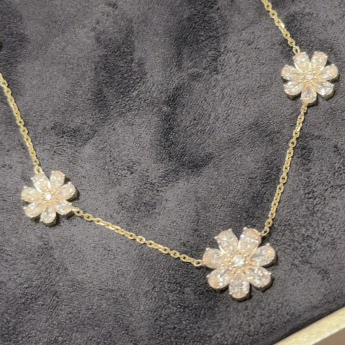 Natural Diamonds in Full Bloom