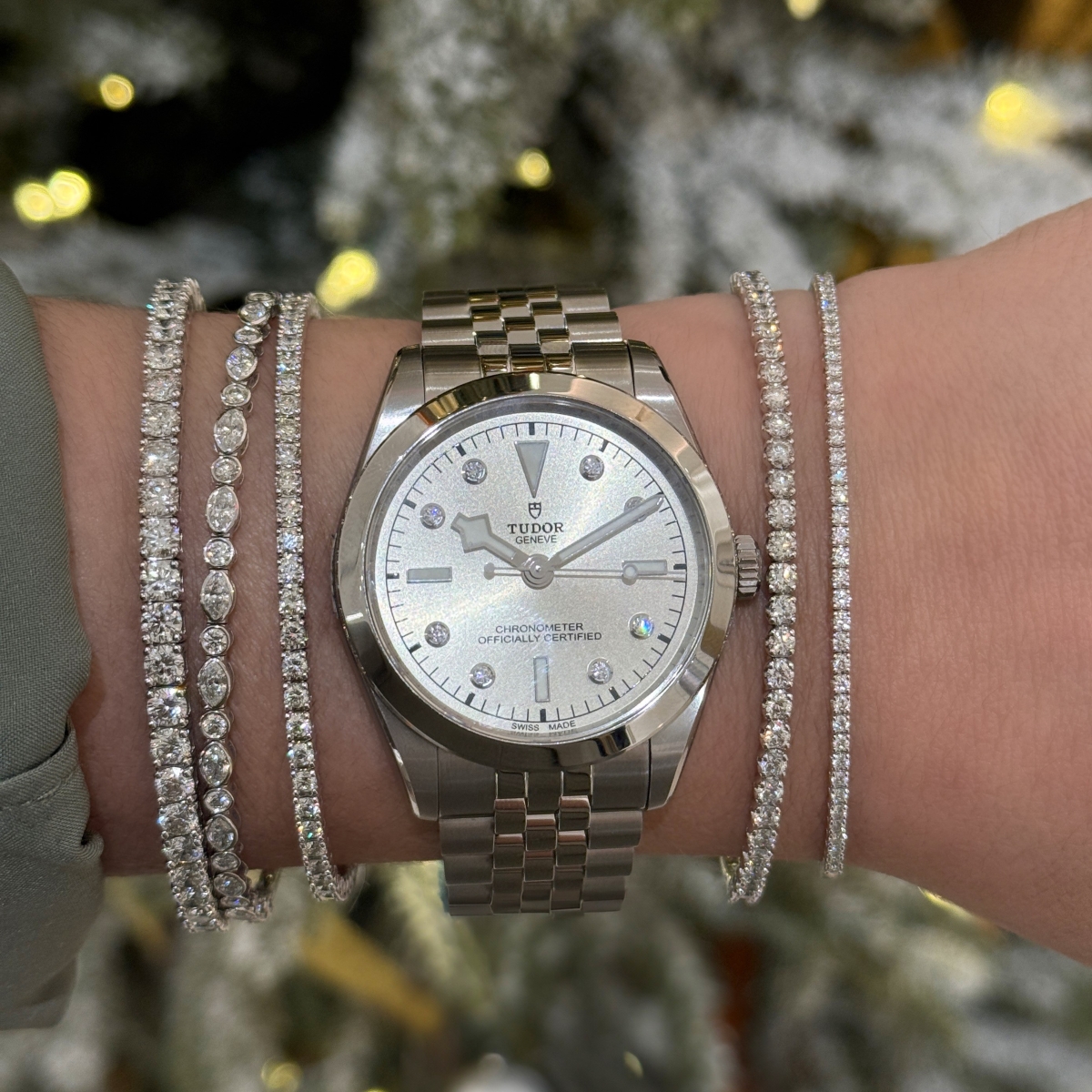 Timeless Steel Meets Diamond Elegance -- The Ultimate London Collection Pairing