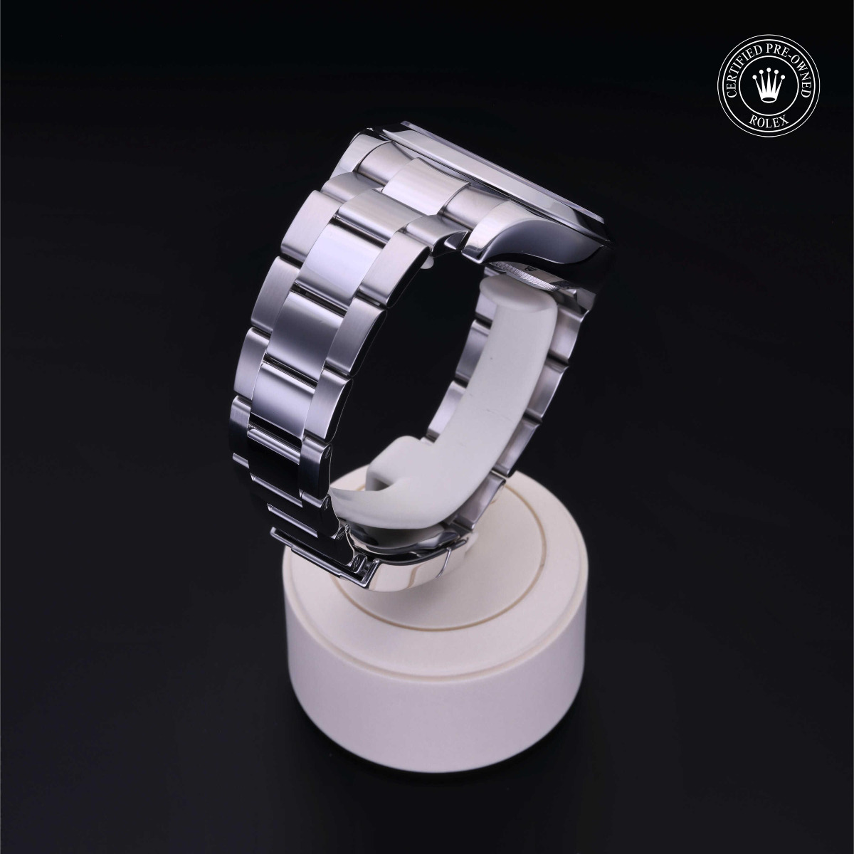Milgauss alternate view 5