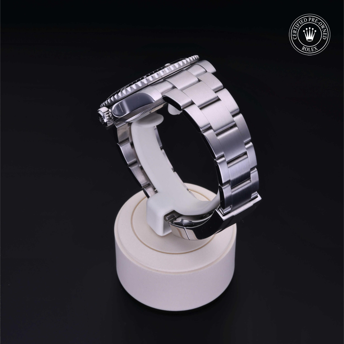 Submariner alternate view 4