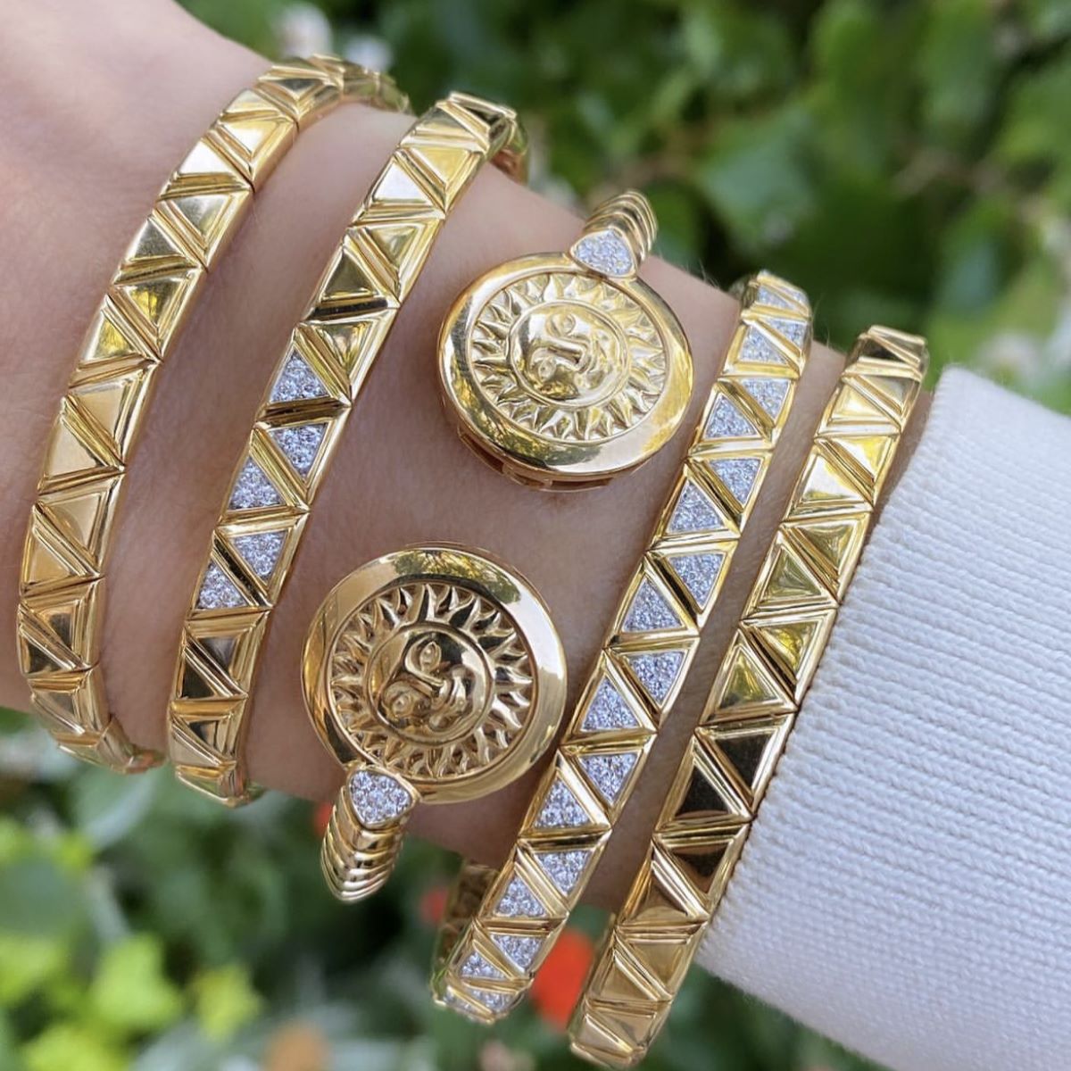 A Bold Stack