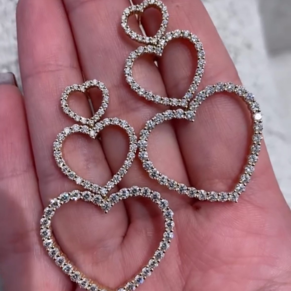 The Perfect Touch of Sparkle & Romance